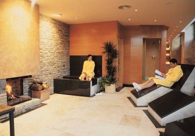 Confortables habitaciones en Hotel Wellness El Castell de Ciutat. La mayor comodidad con los mejores precios de Lleida